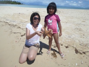 We found starfish at Cotivas Island!!! First time. New experience! 